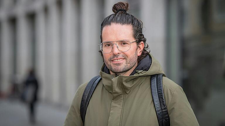Stefan Preising (43) aus Würzburg folgt beim Fasten seinem eigenen Rhythmus. Stefan Preising (43) aus Würzburg folgt beim Fasten seinem eigenen Rhythmus.