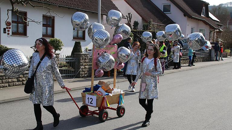 Gaudiwurm in Sulzthal - Gaudiwurm in Sulzthal Gaudiwurm in Sulzthal - Gaudiwurm in Sulzthal