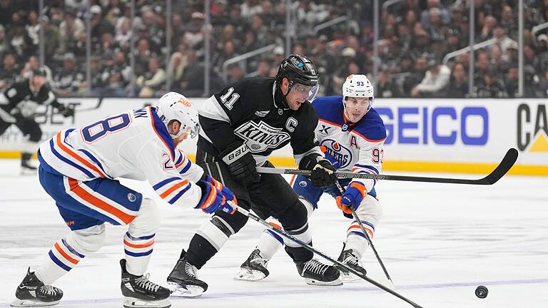 Los Angeles Kings - Edmonton Oilers - Die Edmonton Oilers machten sich das Leben zum Auftakt in die Playoffs selbst schwer. Los Angeles Kings - Edmonton Oilers - Die Edmonton Oilers machten sich das Leben zum Auftakt in die Playoffs selbst schwer.