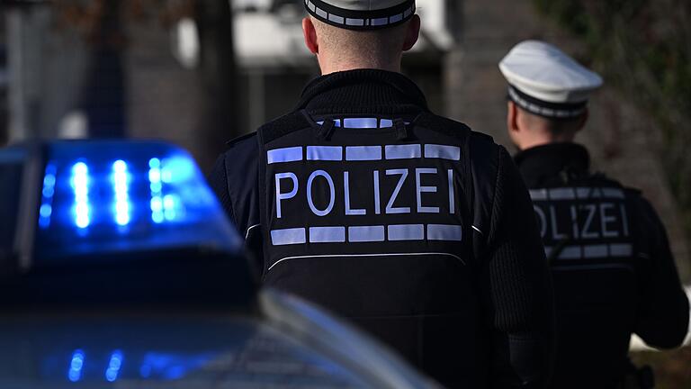 Polizei - Polizei (Symbolbild) Polizei - Polizei (Symbolbild)