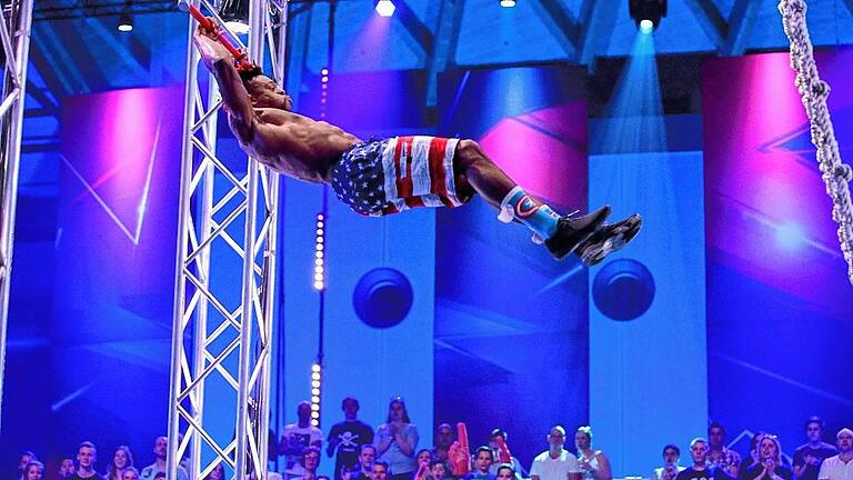Ninja Warrior Germany - Die stärkste Show Deutschlands - Am Freitag flog „Captain America“ alias Gary Hines in beeindruckender Art und Weise ins Finale der RTL-Show „Ninja Warrior Germany“.FOTO: RTL/Stefan Gregorowius Ninja Warrior Germany - Die stärkste Show Deutschlands - Am Freitag flog „Captain America“ alias Gary Hines in beeindruckender Art und Weise ins Finale der RTL-Show „Ninja Warrior Germany“.FOTO: RTL/Stefan Gregorowius