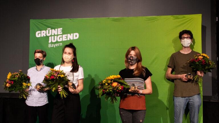Der neue Vorstand der Grünen Jugend Würzburg: Ami Lanzinger (von links), Saskia Weißhaupt, Marlene Schönberger und Sebastian Hansen. Der neue Vorstand der Grünen Jugend Würzburg: Ami Lanzinger (von links), Saskia Weißhaupt, Marlene Schönberger und Sebastian Hansen.
