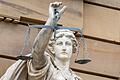 Statue der Göttin Justitia: Am Kissinger Amtsgericht musste sich ein 25-Jähriger wegen Volksverhetzung verantworten.       -  Statue der Göttin Justitia: Am Kissinger Amtsgericht musste sich ein 25-Jähriger wegen Volksverhetzung verantworten.