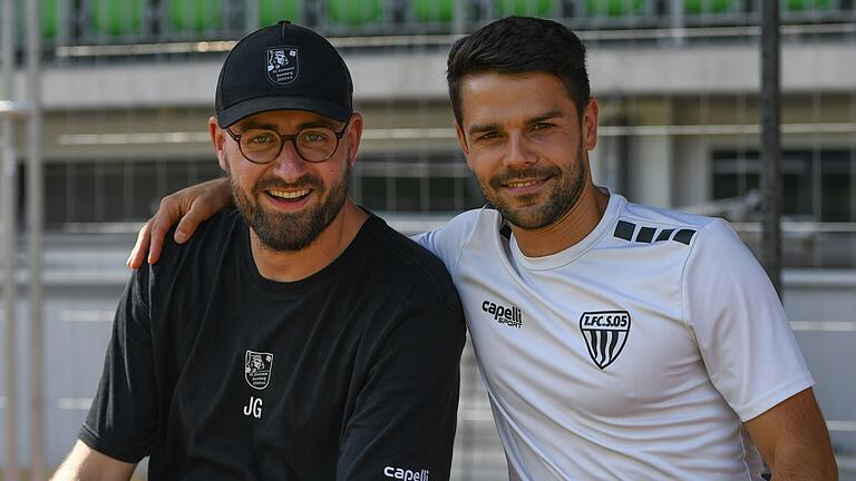 Das nächste Wiedersehen im Fuchspark-Stadion: Am Sonntag spielt der von Trainer Victor Kleinhenz (rechts) trainierte FC 05 Schweinfurt im Pokal-Viertelfinale beim FC Eintracht Bamberg, dessen Coach Jan Gernlein früher bei den Nullfünfern war.