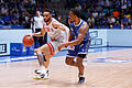 Isaiah Washington (rechts) im Duell mit Cameron Hunt (links). Der ehemalige Frankfurt komplettiert die Guard-Rotation der Würzburg Baskets.