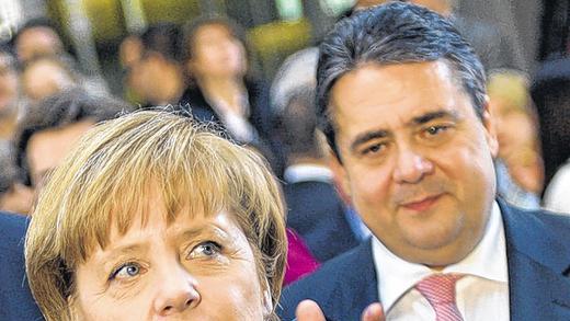 Angela Merkel (CDU) am Sonntag mit ihrem Vize Sigmar Gabriel (SPD).