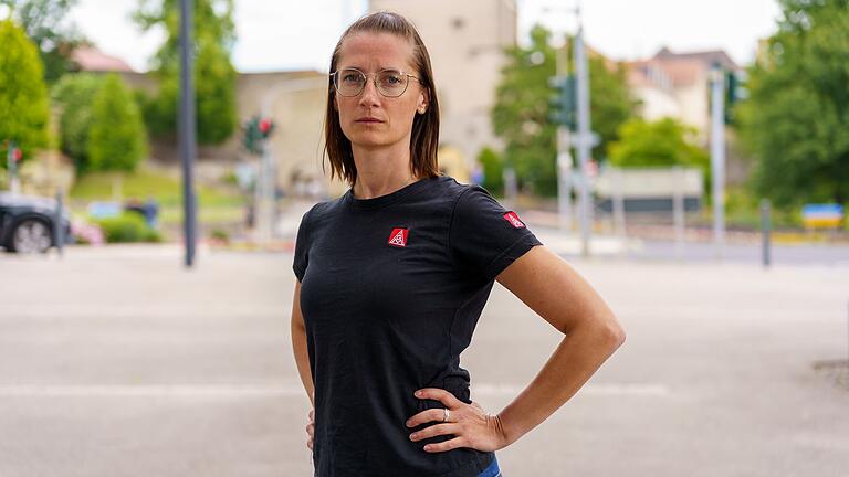 Kritisiert die Preh-Geschäftsleitung: Nadine Knauff, Gewerkschaftssekretärin der IG Metall Schweinfurt. Kritisiert die Preh-Geschäftsleitung: Nadine Knauff, Gewerkschaftssekretärin der IG Metall Schweinfurt.