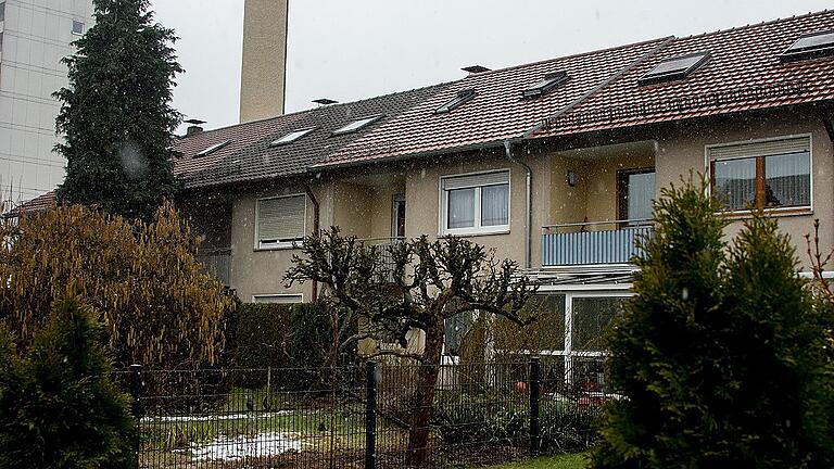Reihenhäuser mit Garten lockern die Bebauung auf. Reihenhäuser mit Garten lockern die Bebauung auf.