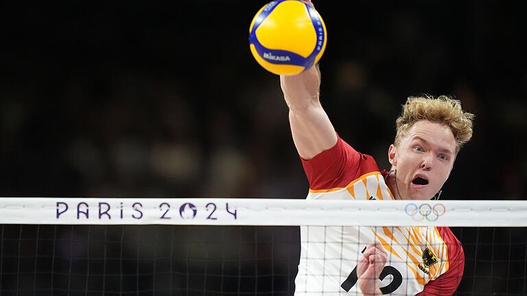 Paris 2024 - Volleyball       -  Der Mittelblocker ist einer der Schlüsselspieler im deutschen Team.