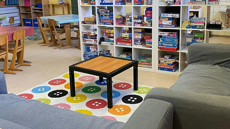 Bunt und wohnlich: Raum fürs Spielen, Lesen, Pause machen. Bunt und wohnlich: Raum fürs Spielen, Lesen, Pause machen.
