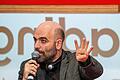 Frankfurter Buchmesse       -  Der Bestsellerautor Roberto Saviano hat auf der Frankfurter Buchmesse seine Kritik an der rechten Regierung Italiens bekräftigt.