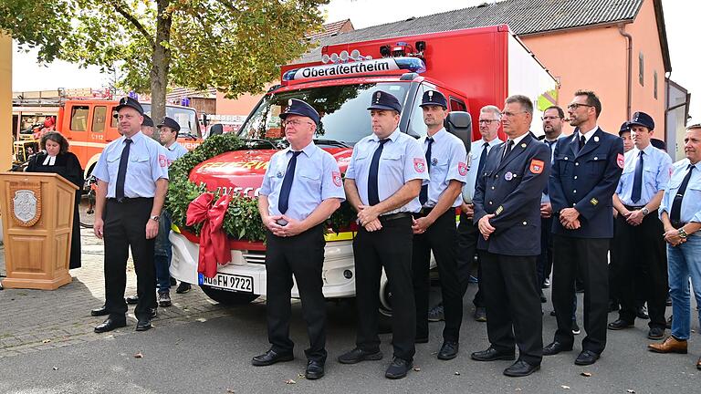 Ein neues Fahrzeug für die Feuerwehrabteilung Oberaltertheim wurde am vergangenen Wochenende in Dienst gestellt.