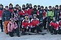 Die Teilnehmer waren von dem kurzen Wintersportwochenende im Stubai und dem Axamer Lizum begeistert. Von links in der zweiten Reihe, die Organisatoren, zweiter von links: Benedikt Riedel, Marco Gräf und Madeleine Kleinhenz.&nbsp;