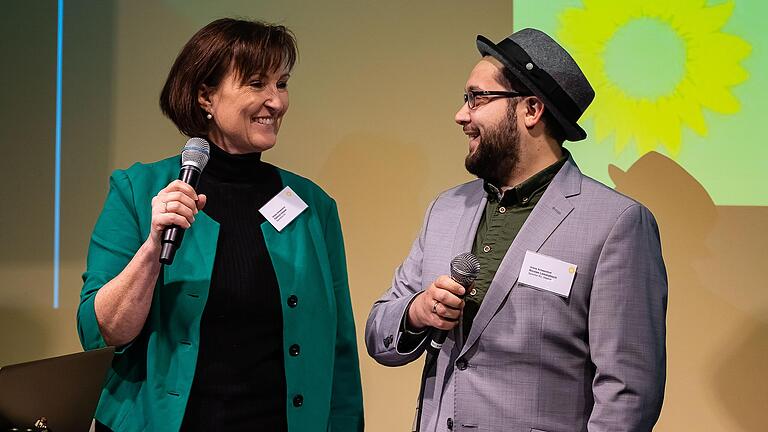Patricia Kaspar und Nicolas Lommatzsch führten beim Neujahrsempfang der Grünen launig durch das Programm. Patricia Kaspar und Nicolas Lommatzsch führten beim Neujahrsempfang der Grünen launig durch das Programm.