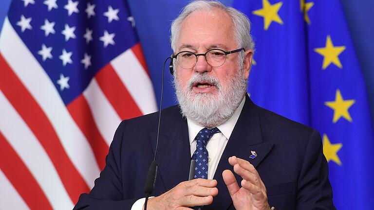 Miguel Arias Canete gehört der Europäischen Kommission an. Der 69-Jährige ist für Klimaschutz und Energie zuständig.