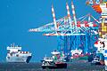 Hafen Bremerhaven       -  Deutsche Exporte sind aktuell nicht direkt betroffen, an der deutschen Wirtschaft gehen Trumps Zölle aber nicht spurlos vorbei. (Archivbild)