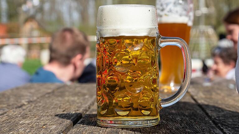 Raab, Bayer, Göller, Hartleb - oder doch lieber Bier vom Kommunbrauer? Das können sich die Besucherinnen und Besucher des Genussfestivals am Samstag selbst aussuchen. Raab, Bayer, Göller, Hartleb - oder doch lieber Bier vom Kommunbrauer? Das können sich die Besucherinnen und Besucher des Genussfestivals am Samstag selbst aussuchen.
