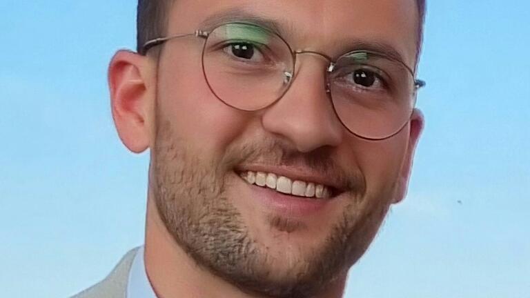 Simon Rinke (CSU) ist seit 2020 Mitglied des Volkacher Stadtrats und Jugendreferent. Simon Rinke (CSU) ist seit 2020 Mitglied des Volkacher Stadtrats und Jugendreferent.