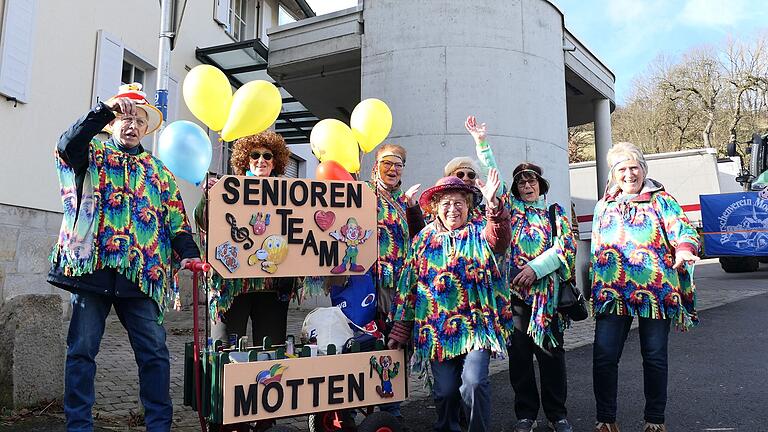Faschingszug in Speicherz       -  Ausgelassen und fröhlich war die Stimmung beim Speicherzer Gaudiwurm