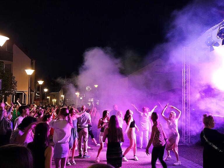 Mit guter Musik verwöhnten dieses Jahr die Plattenaufleger auf dem Marktplatz.