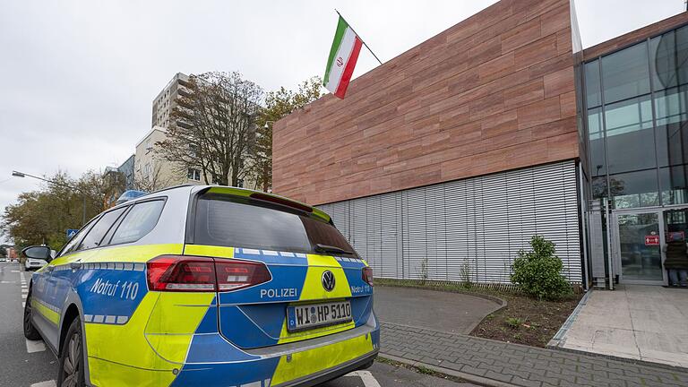 Iranisches Generalkonsulat Frankfurt       -  Bundesregierung schließt alle iranischen Generalkonsulate