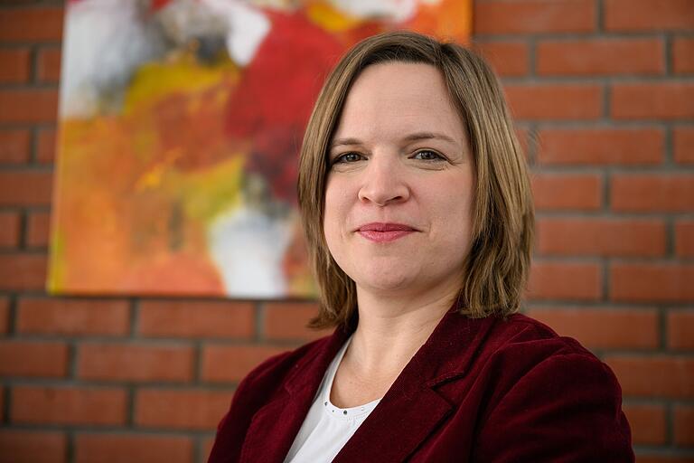 'Wir waren vorher schon voll, jetzt sind die Wartelisten eben noch länger', sagt Verena Delle Donne, Leiterin der Erziehungsberatungsstelle des Sozialdiensts katholischer Frauen. 'Wir waren vorher schon voll, jetzt sind die Wartelisten eben noch länger', sagt Verena Delle Donne, Leiterin der Erziehungsberatungsstelle des Sozialdiensts katholischer Frauen. 