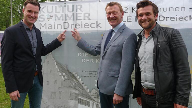 Die Allianz Maindreieck veranstaltet einen Kultursommer. Im Bild von links Bürgermeister Markus Schenk (Eibelstadt), Bürgermeister Peter Juks (Ochsenfurt) und Allianzmanager Bastian Lange. Die Allianz Maindreieck veranstaltet einen Kultursommer. Im Bild von links Bürgermeister Markus Schenk (Eibelstadt), Bürgermeister Peter Juks (Ochsenfurt) und Allianzmanager Bastian Lange.
