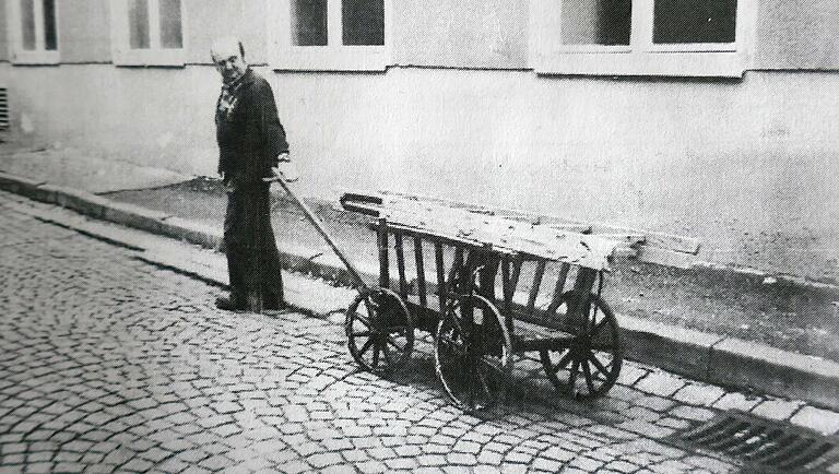 Die Leiterwagen, mit denen Schaeffler sein Geschäft begann, waren ein Transportmittel für alle Fälle. Die Leiterwagen, mit denen Schaeffler sein Geschäft begann, waren ein Transportmittel für alle Fälle.
