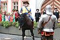 Entsetzte und wütende Gesichter, als der Schwedenobrist von Rosen in die Stadt einreitet. Dank professioneller Unterstützung klappte das bei den letzten Aufführungen des Heimatspiels noch besser.       -  Entsetzte und wütende Gesichter, als der Schwedenobrist von Rosen in die Stadt einreitet. Dank professioneller Unterstützung klappte das bei den letzten Aufführungen des Heimatspiels noch besser.