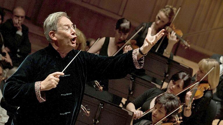 Sir John Eliot Gardiner - Sir Eliot Gardiner gibt die Leitung des von ihm gegründeten Chors und Orchesters ab Sir John Eliot Gardiner - Sir Eliot Gardiner gibt die Leitung des von ihm gegründeten Chors und Orchesters ab