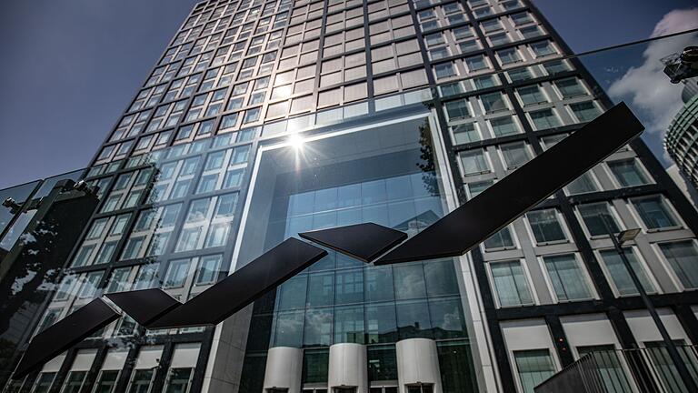 Deutsche Börse       -  Die Deutsche Börse, Deutschlands größter Börsenbetreiber, mit Sitz in Eschborn nahe Frankfurt (Archivfoto)
