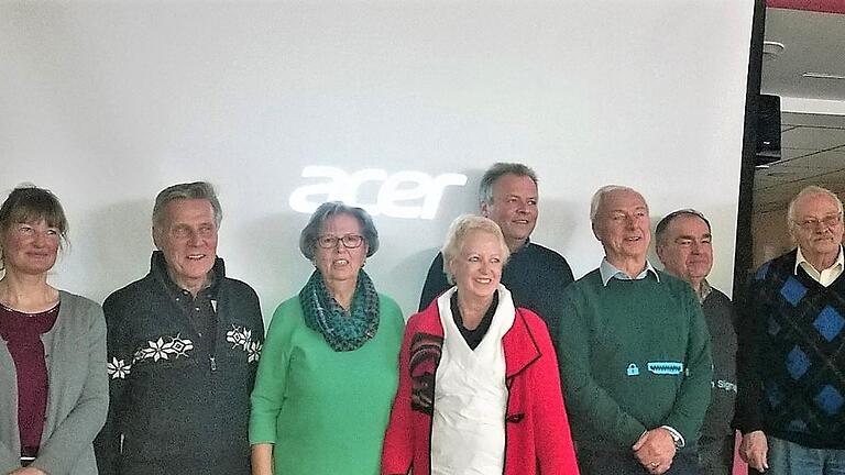 Der Vorstand der ver.di-senioren im Raum Rhön/Saale (von links): Petra Rautenberg, Günter Milsch, Isolde Töpperwien, Brigitte Meys, Jürgen Schuler, Josef Zimmerhackl, Georg Schläger und Peter Kaupp.     Manfred Töpperwien       -  Der Vorstand der ver.di-senioren im Raum Rhön/Saale (von links): Petra Rautenberg, Günter Milsch, Isolde Töpperwien, Brigitte Meys, Jürgen Schuler, Josef Zimmerhackl, Georg Schläger und Peter Kaupp.     Manfred Töpperwien