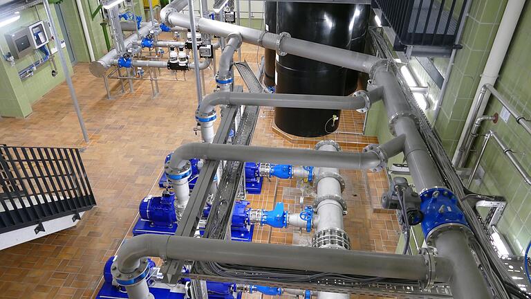 Der Wasserzweckverband Mellrichstädter Gruppe hielt einen Teil der Sitzung im Wasserwerk Mittelstreu. Der Wasserzweckverband Mellrichstädter Gruppe hielt einen Teil der Sitzung im Wasserwerk Mittelstreu.