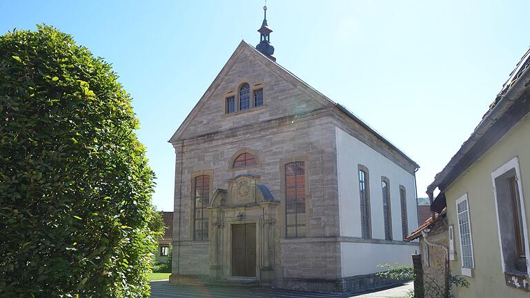 St. Nikolaus in Herschfeld: Weil es in dem Stadtteil noch eine weitere - neue - Kirche gibt, fällt sie, bis auf die Verkehrssicherheit, aus der Förderung heraus.