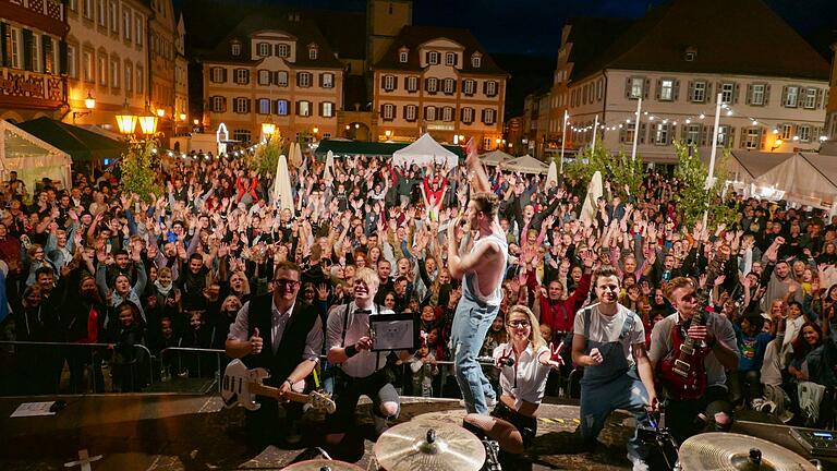 Ausgelassen feiern bei guter Musik – 2022 kann das Stadtfest wieder starten.