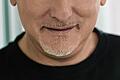 &bdquo;Entartete Gunst&ldquo;       -  (ret)   Kabarettist Matthias Matuschik gastiert mit seinem Programm &bdquo;Entartete Gunst&ldquo; am Samstag, 25. März, um 20 Uhr in der Turnhalle der Volksschule Randersacker.   Matuschik ist ein Radio-Mann: Er begann seine Rundfunk-Karriere 1989 bei Radio Ramasuri in Weiden. Ab April 2007 moderierte er auf WDR 2 eine Personality-Show am Sonntagvormittag, von 2008 an war er in Musiksendungen zu hören. Im Fernsehen moderierte er 2003 auf Pro 7 mit Sonya Kraus die Sendung &bdquo;Do it yourself-S.O.S&ldquo;.   Seit nun schon 15 Jahren arbeitet Matuschik für Radio Bayern 3 als Moderator. Als &bdquo;Matuschke&ldquo; fand er mit seiner Abendshow &bdquo;Matuschke &ndash; der andere Abend in Bayern 3&ldquo; das Gehör einer breiten Zuhörerschaft. &bdquo;Matuschke&ldquo; wurde zuletzt für den Deutschen Radiopreis in der Kategorie &bdquo;Bester Moderator&ldquo; nominiert. Foto: Konvalin/BR  Vorverkauf: Tourismusinformation Randersacker, Tel. (09 31) 70 53 12; Peter Müller, Tel. (09 31) 7006 29; Ulrich Schmitt, Tel. (09 31) 70 98 55.