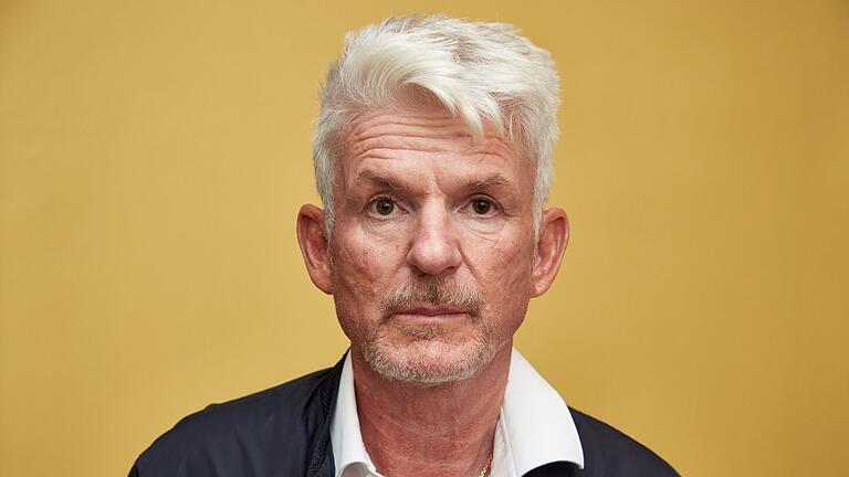 Heinz Strunk       -  &bdquo;Zauberberg 2&rdquo; erscheint bei Rowohlt.