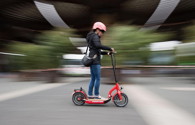 Ein E-Roller im Einsatz. Ein E-Roller im Einsatz. 