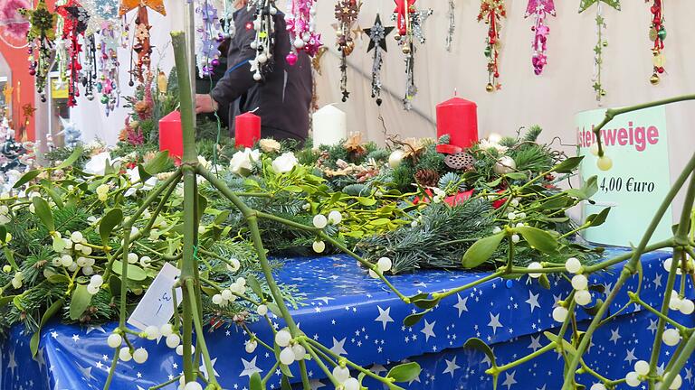 Nicht nur in Langenleiten (im Bild), sondern auch an vielen anderen Orten in Rhön-Grabfeld finden in diesem Jahr wieder Adventsmärkte statt.