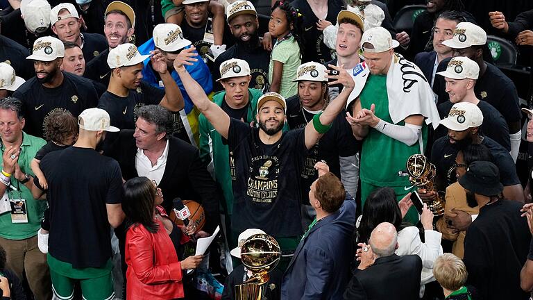 Boston Celtics       -  Der amtierende NBA-Meister Boston Celtics.