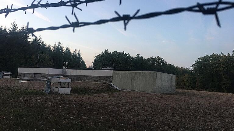 Der Hochbehälter in Zellingen (Lkr. Main-Spessart). Dort wurden vor gut einer Woche die Proben mit den Fäkalkeimen entdeckt. Der Hochbehälter in Zellingen (Lkr. Main-Spessart). Dort wurden vor gut einer Woche die Proben mit den Fäkalkeimen entdeckt.