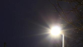 Eine von drei LED-Lampen in Bad Kissingen steht beim Bauamt (Symbolbild)