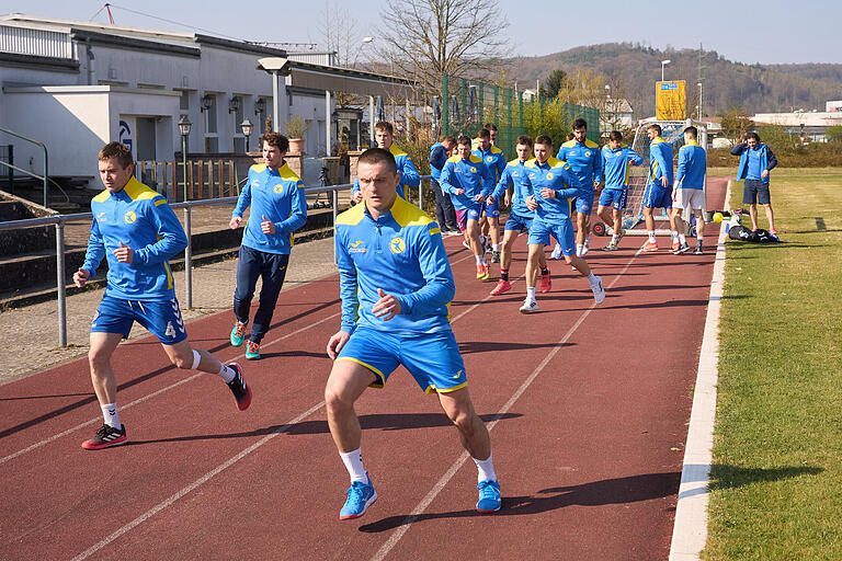 Das Handball-Nationalteam der Ukraine hielt in Großwallstadt ein Trainingslager ab. Dank eines Sondererlasses des ukrainischen Sportministeriums durften die Spieler mit ihren Familien das Kriegsgebiet verlassen.