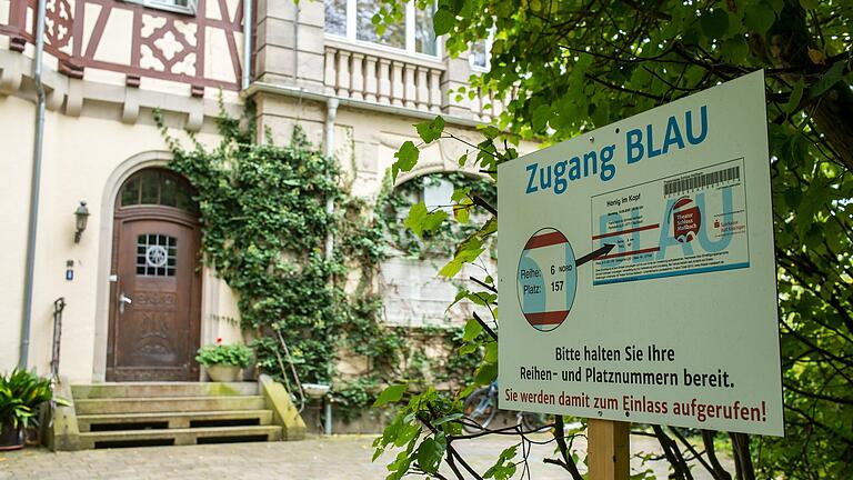 Nicht zuletzt durch ein raffiniertes Einlasssystem haben die Maßbacher die Freilichtsaison gerettet.