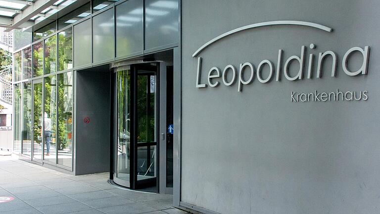Der Haupteingang des Leopoldina-Krankenhauses in Schweinfurt. Der Haupteingang des Leopoldina-Krankenhauses in Schweinfurt.
