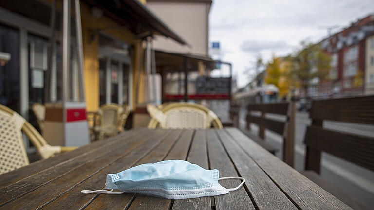 Seit Montag ist die Gastronomie auch in Unterfranken zu, die Vorgaben für die staatlichen Hilfen sind aber nach wie vor unklar.&nbsp;