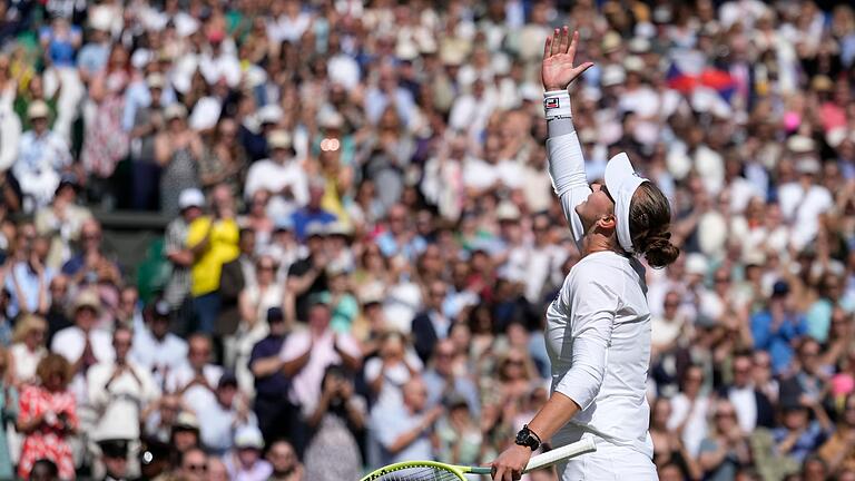 Wimbledon 2024 - Barbora Krejcikova denkt nach ihrem Wimbledon-Triumph an ihre Mentorin Jana Novotna. Wimbledon 2024 - Barbora Krejcikova denkt nach ihrem Wimbledon-Triumph an ihre Mentorin Jana Novotna.