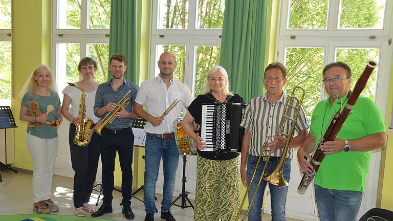 Die Lehrkräfte der städtischen Musikschule Marktheidenfeld laden am 20. November zum Konzert in die evangelische Friedenskirche ein.