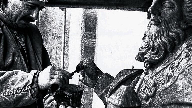 Im Jahr 1988: Restaurierungsarbeiten an der Kapelle.