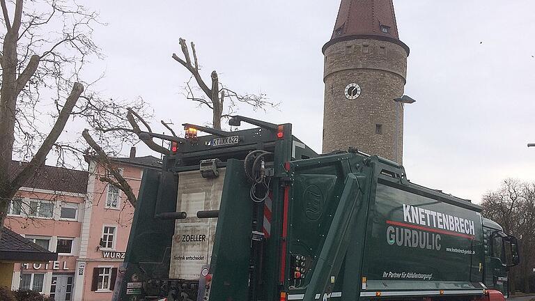 Umstellungsprobleme: Bei der „neuen“ Müllabfuhr im Landkreis lief noch nicht alles rund. Umstellungsprobleme: Bei der „neuen“ Müllabfuhr im Landkreis lief noch nicht alles rund.